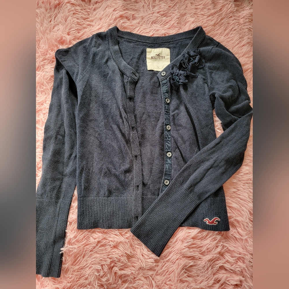 Hollister cardigan